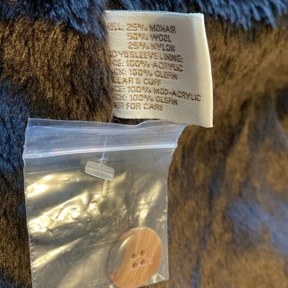 Express De L’Opera Mohair Full Zip Pea Coat: Size Medium - Picture 13 of 14